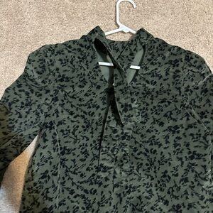 No Boundaries Green and Black Blouse